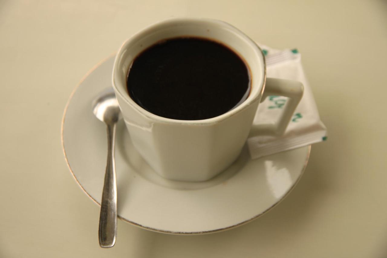 巴拉巴特潘杜西湖大酒店 外观 照片